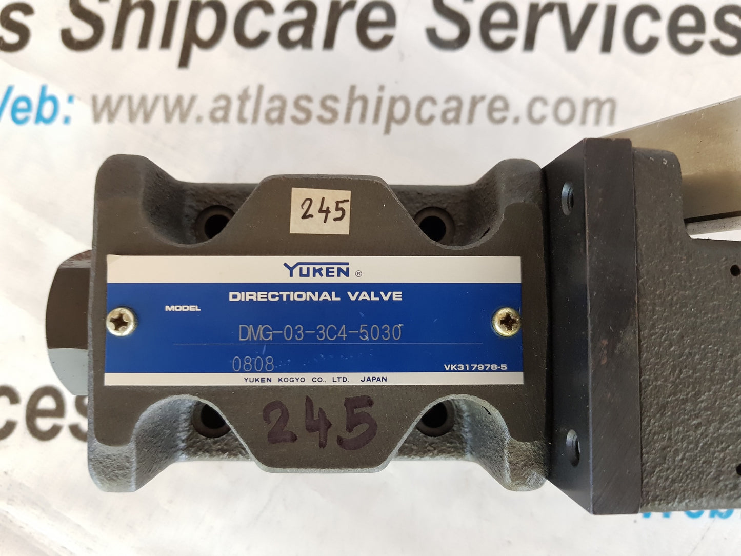 YUKEN DIRECTIONAL VALVE DMG-03-3C4-5030