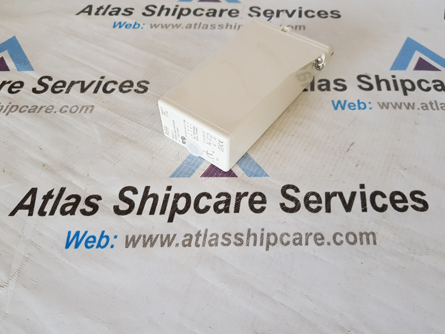 ABB RXKA1 1MRK 000 424-BA AUXILIARY RELAY 110-125V