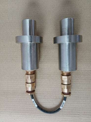 900794301#0 CA9317 CHANGEOVER VALVE WITH CALBE GLAND CA9318 -60'C TO +135'C