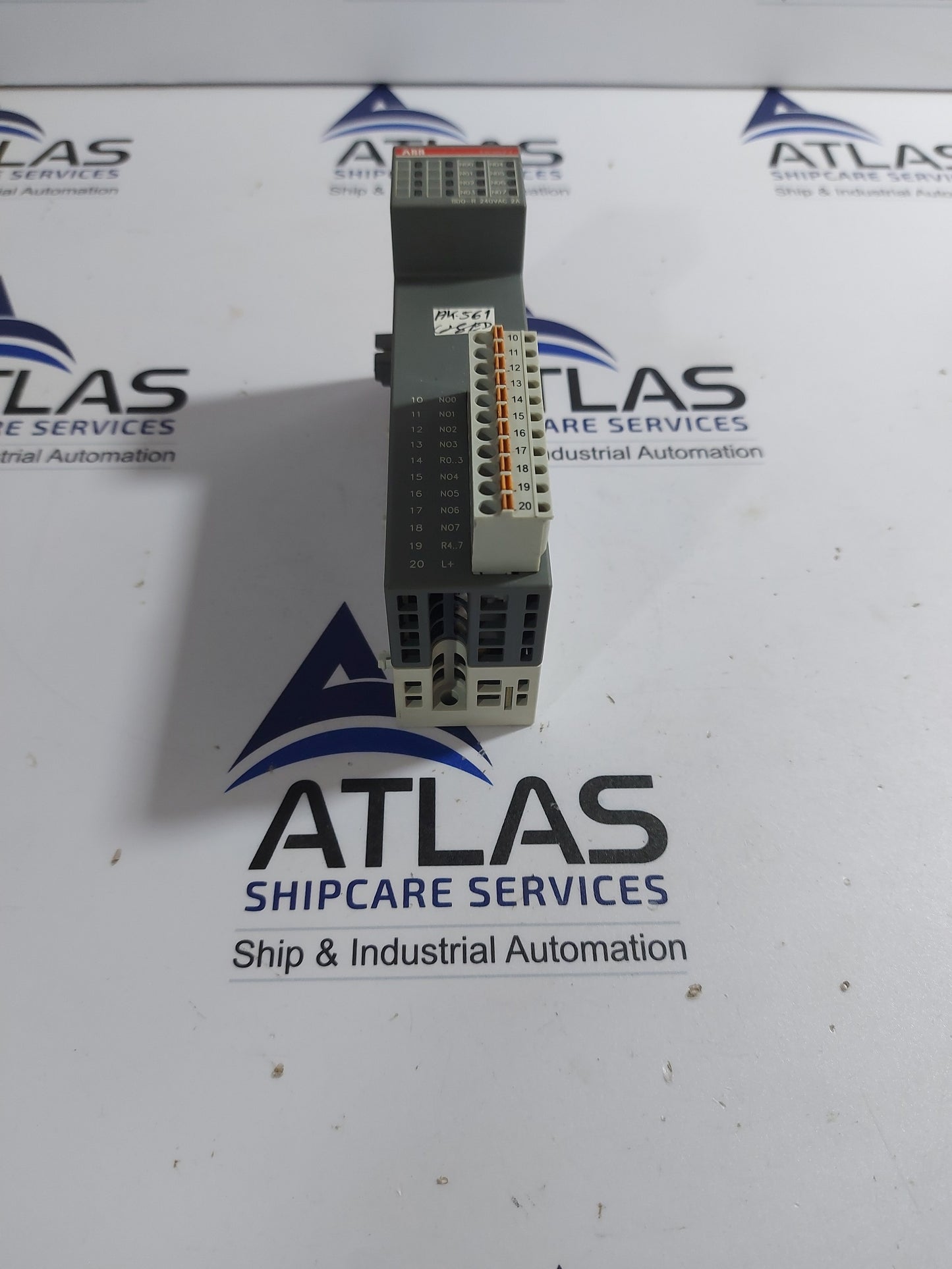 ABB 1TNE968902R2202 DIGTAL OUTPUT MODULE DO571 120VAC 2A/240VAC