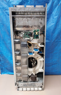 ABB ACS800-04-0320-5+C189+E208+E210+J400+K454+L509+N651+P901 VFD FREQUENCY DRIVE