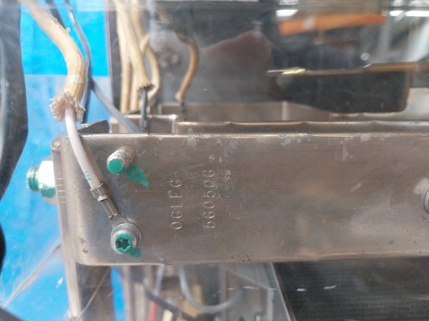 ABB ACS800-04-0400-5+C189+E208+E210+J400+K454+L509+N651+P901 VFD FREQUENCY DRIVE