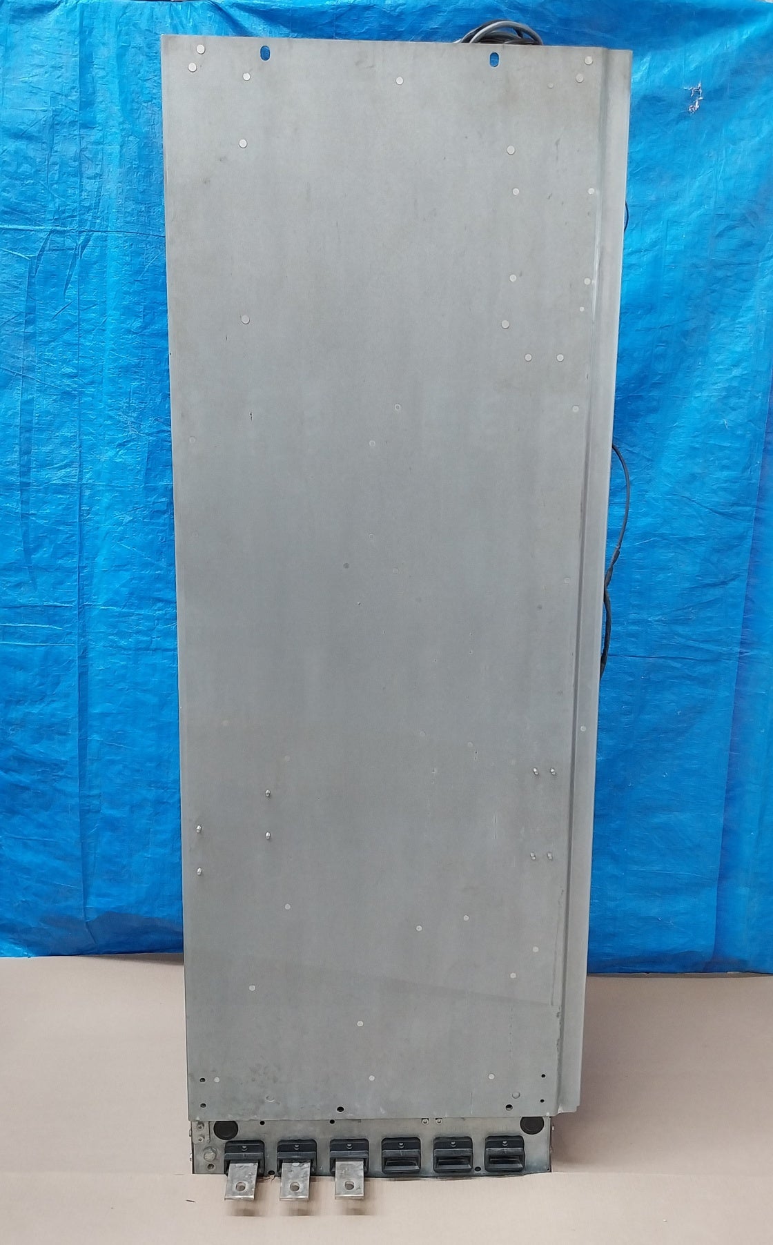 ABB ACS800-04-0400-5+C189+E208+E210+J400+K454+L509+N651+P901 VFD FREQUENCY DRIVE