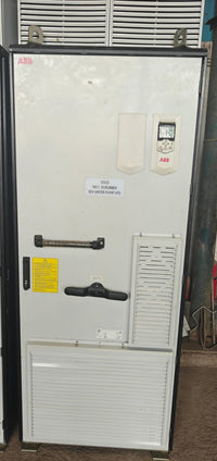 ABB ACS880-07-0583A-5+B055+C121+C132+E208+K492+L504+P904 DRIVE