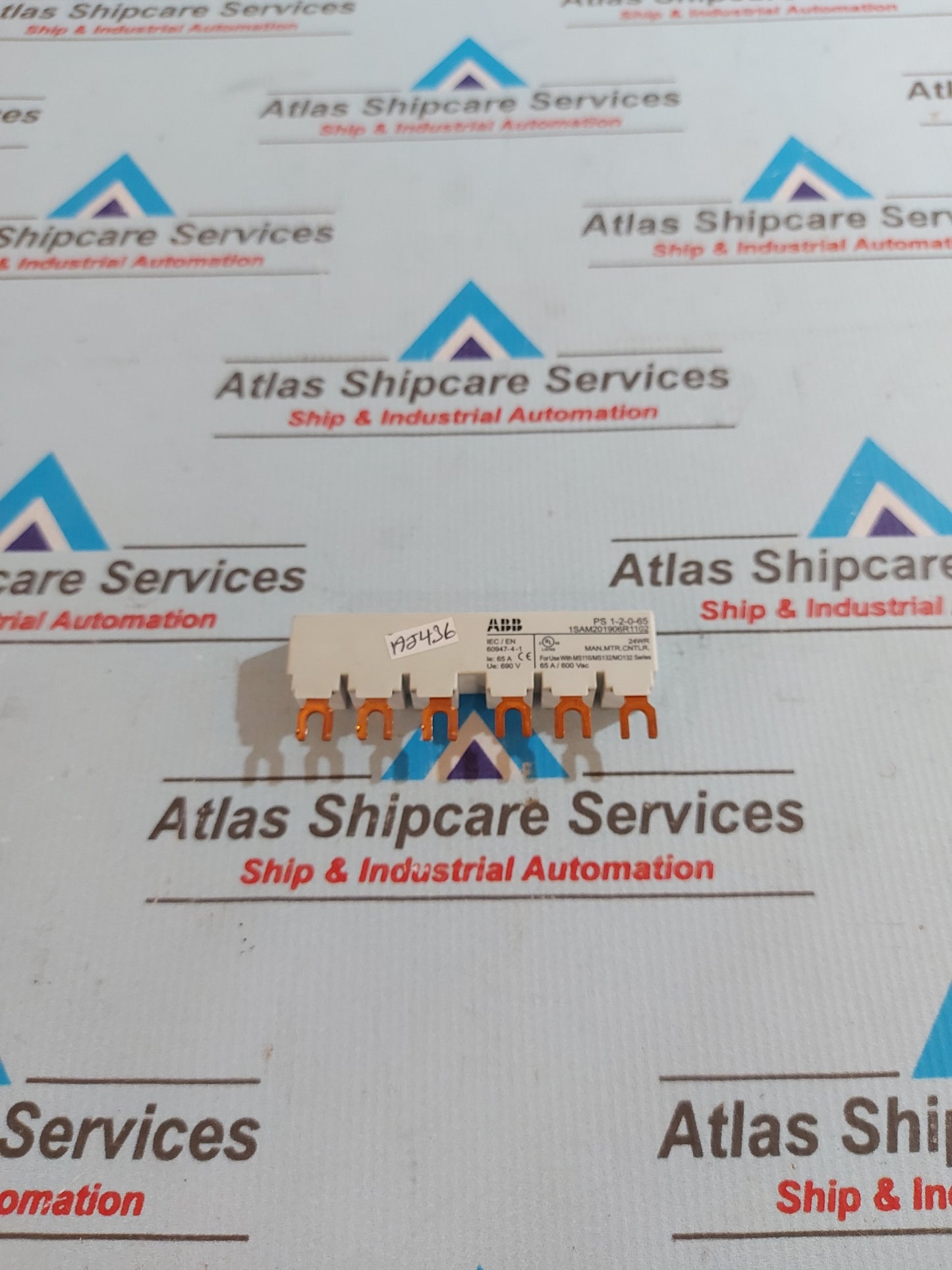 ABB PS 1-2-0-65 1SAM201906R1102 3-PHASE BUSBAR