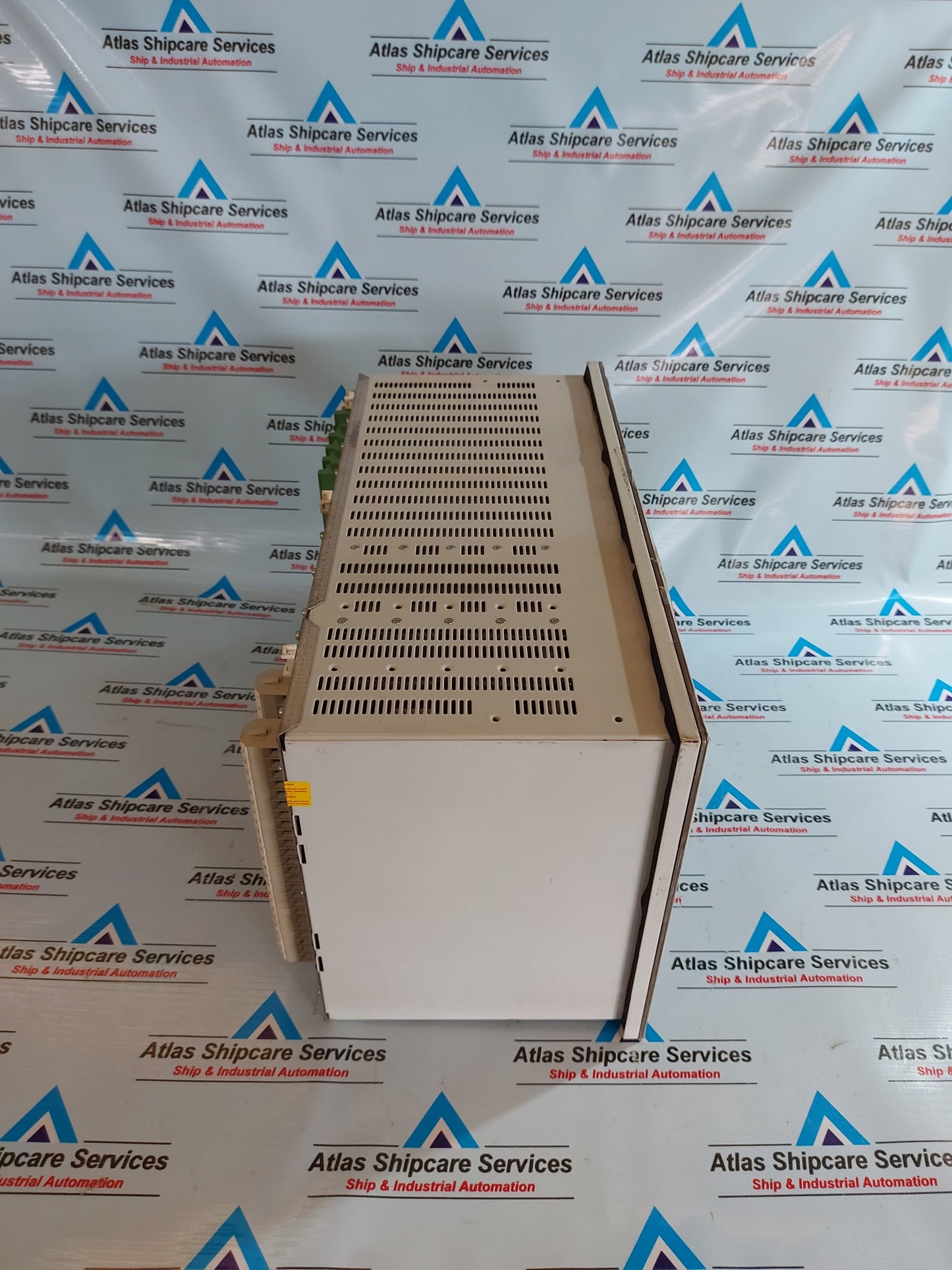 ABB REB670 BUSBAR DIFFRENTIAL PROTECTION RELAY 1MRK004822-BC