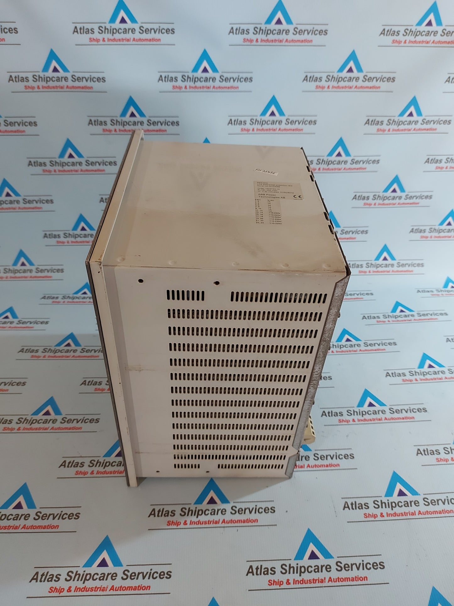 ABB RED670 LINE DIFFERENTIAL PROTECTION IED 1MRK002810-AA