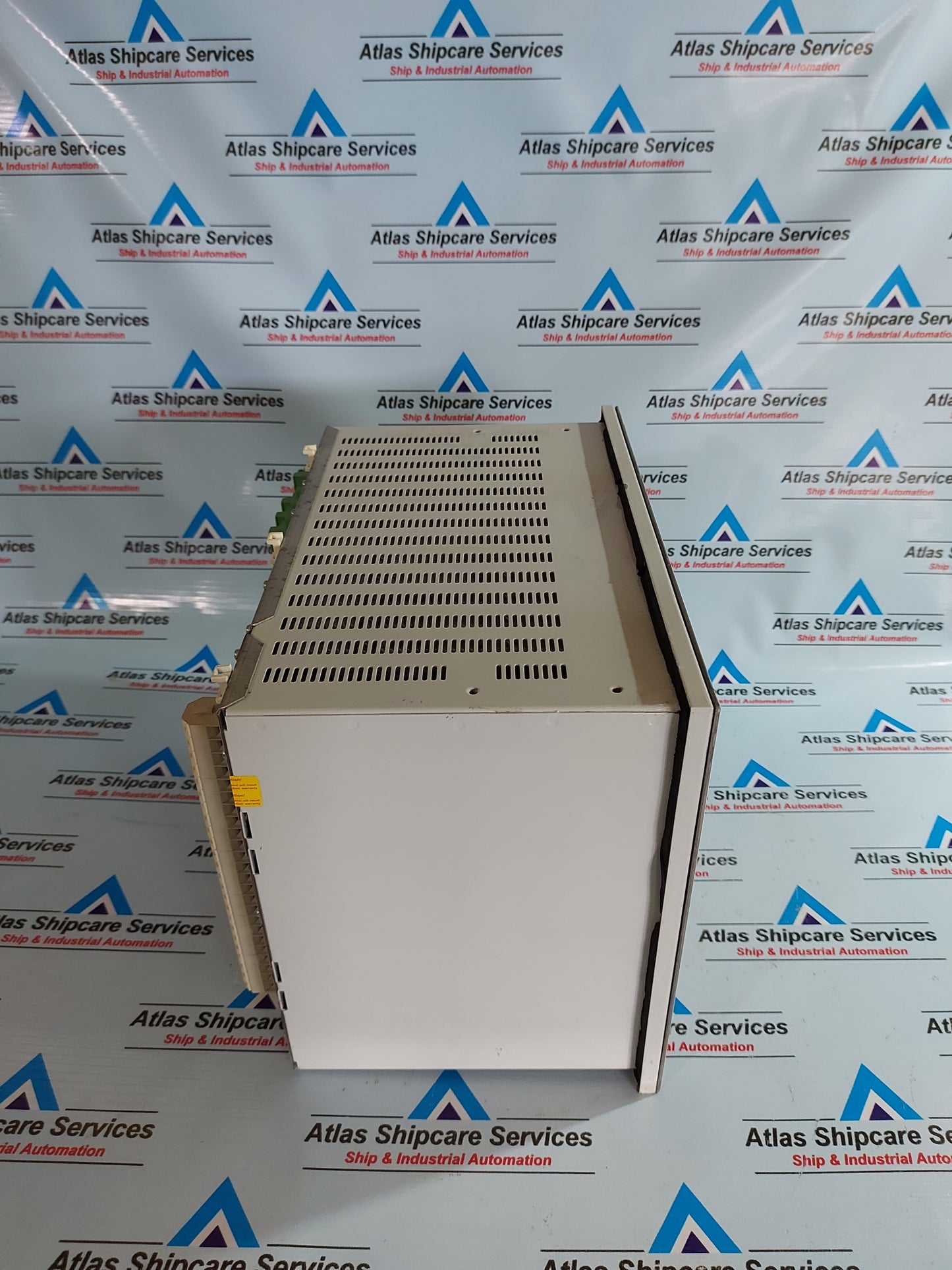 ABB RED670 LINE DIFFERENTIAL PROTECTION RELAY 1MRK002810-AB