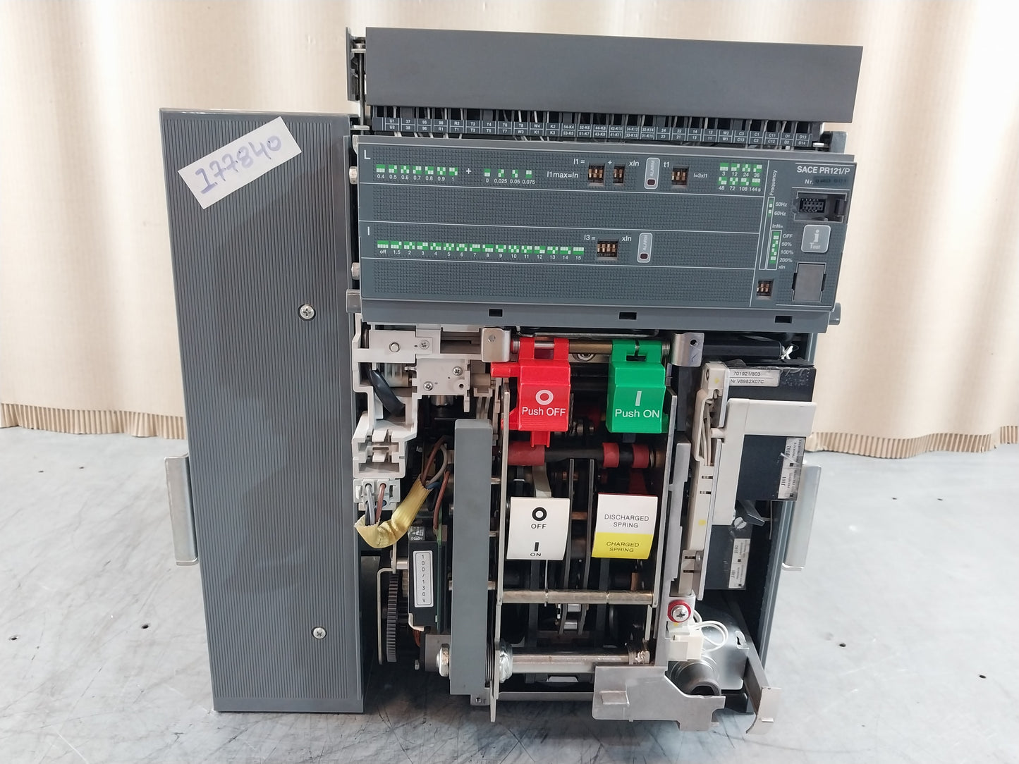 ABB SACE E2S20 AIR CIRCUIT BREAKER 2000A 690V SACE PR121/P