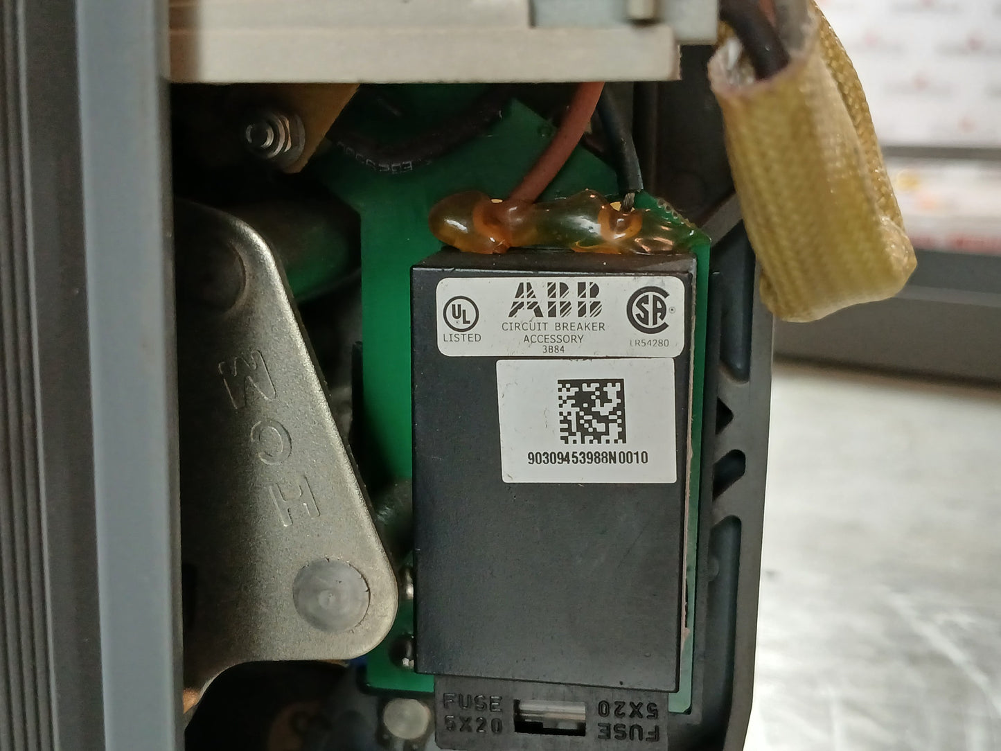ABB SACE Emax SACE PR122/P-LSIG LOW-VOLTAGE AIR CIRCUIT BREAKER 800A 690V