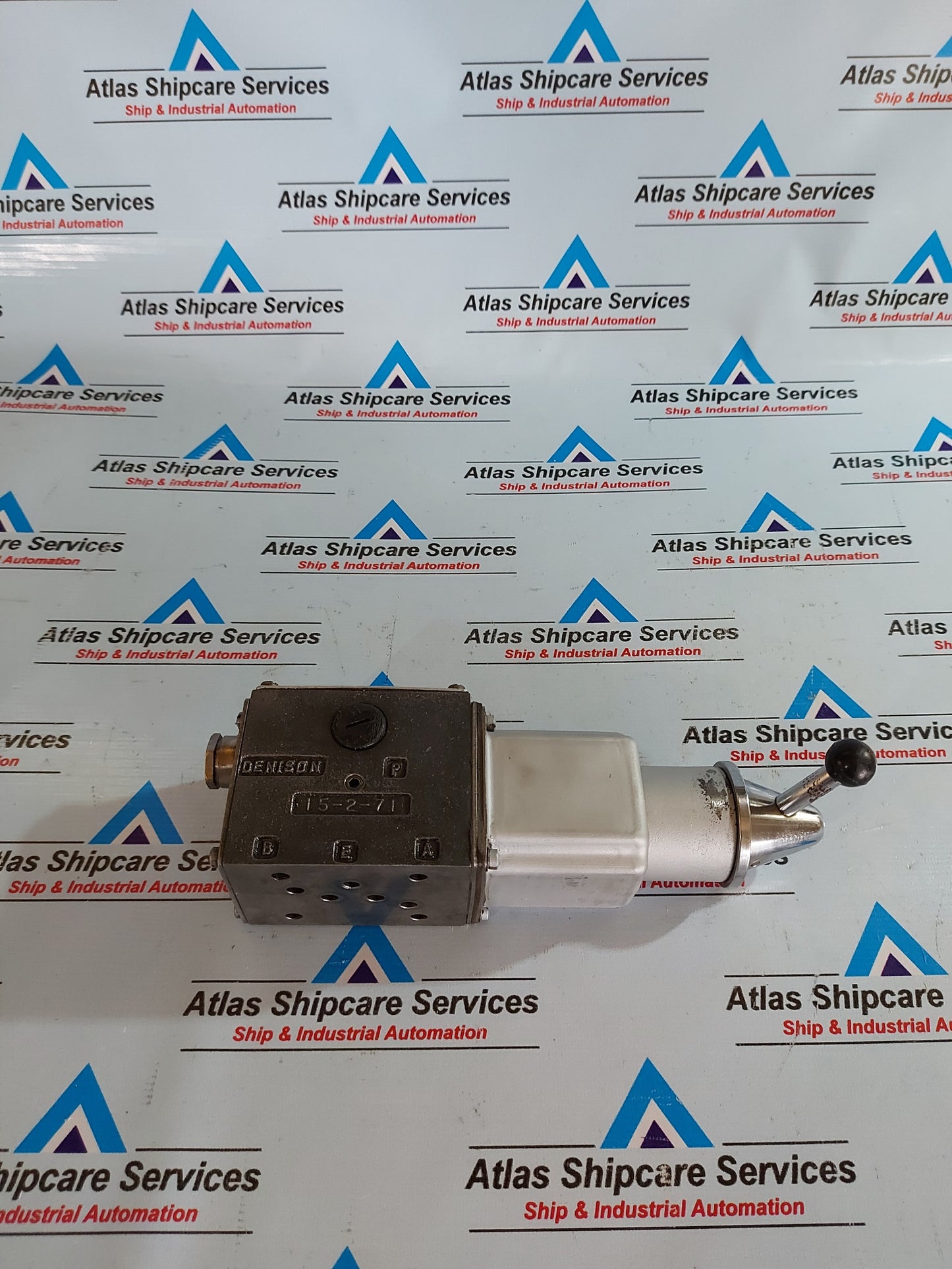 ABEX DENISON D1D04-33-111-01-01-2 P149 DIRECTIONAL CONTROL VALVE