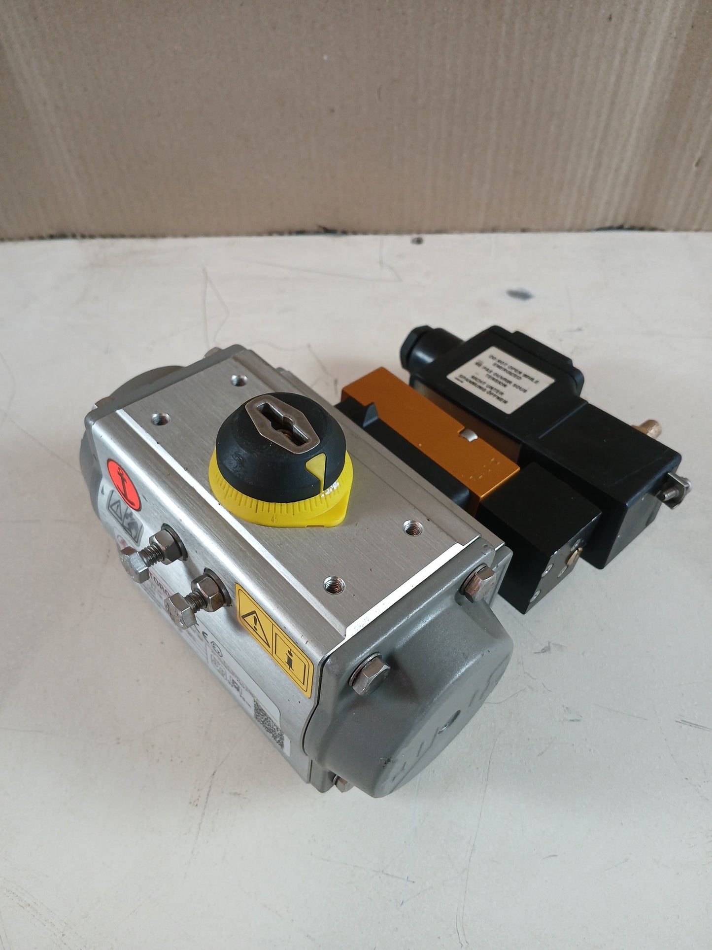 AIR TORQUE DR00030U AL PNEUMATIC ACTUATOR
