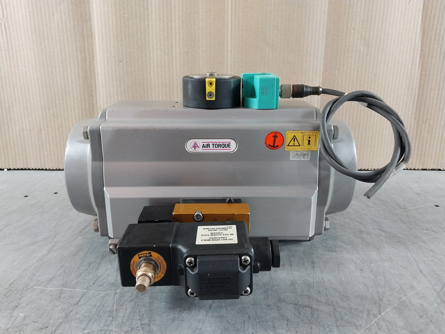 AIR TORQUE DR00220U AZL PNEUMATIC ACTUATOR