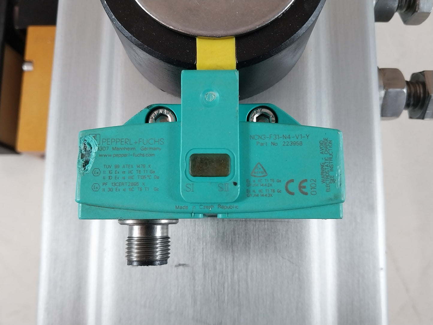 AIR TORQUE DR00220U AZL PNEUMATIC ACTUATOR