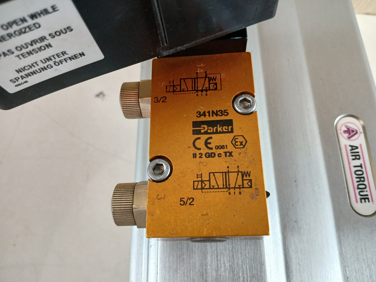 AIR TORQUE DR00220U AZL PNEUMATIC ACTUATOR