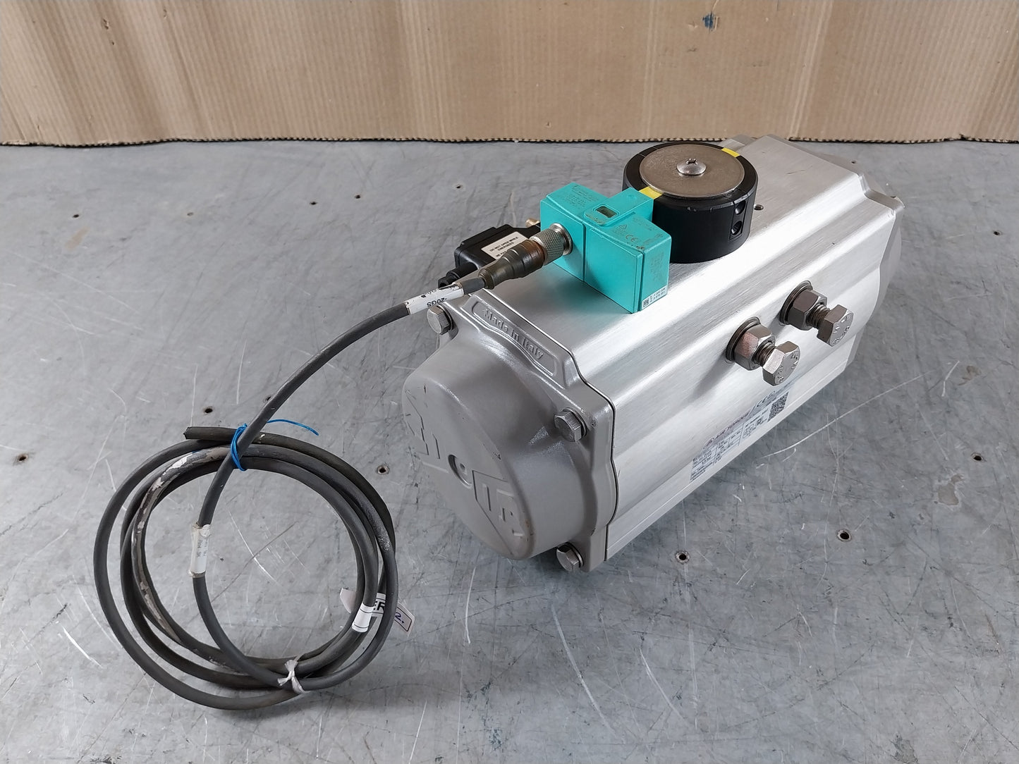 AIR TORQUE DR00220U AZL PNEUMATIC ACTUATOR