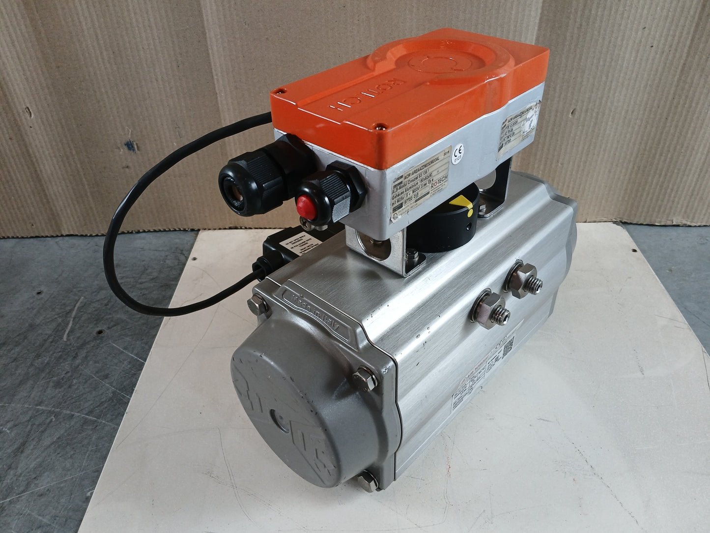 AIR TORQUE DR00220U AZL PNEUMATIC ACTUATOR