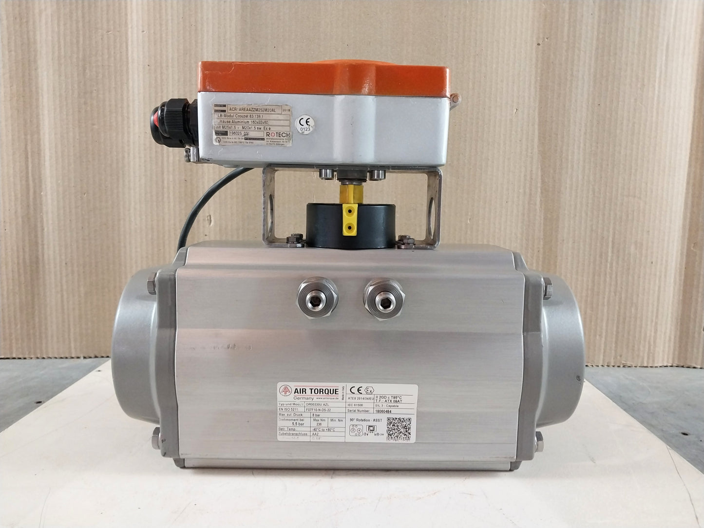 AIR TORQUE DR00220U AZL PNEUMATIC ACTUATOR