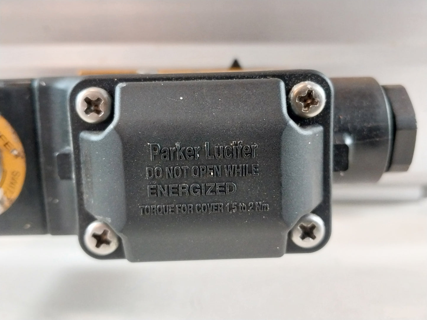 AIR TORQUE DR00220U AZL PNEUMATIC ACTUATOR