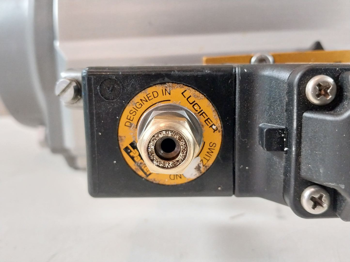 AIR TORQUE DR00220U AZL PNEUMATIC ACTUATOR