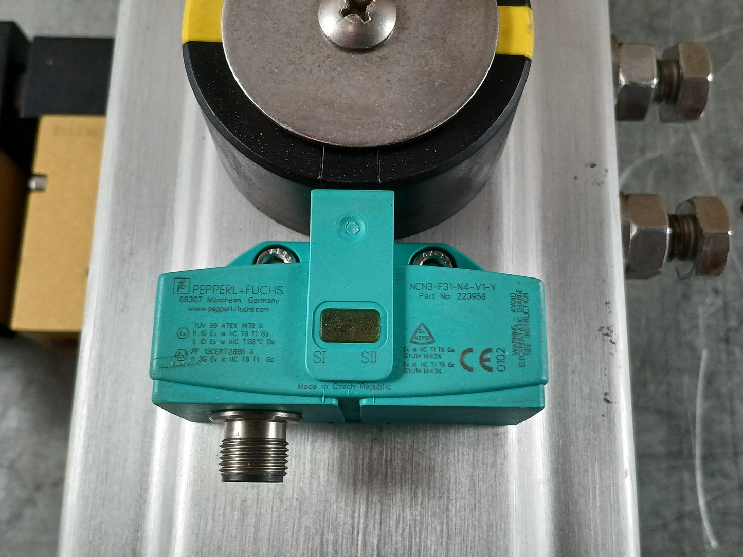 AIR TORQUE DR0220U AZL PNEUMATIC ACTUATOR