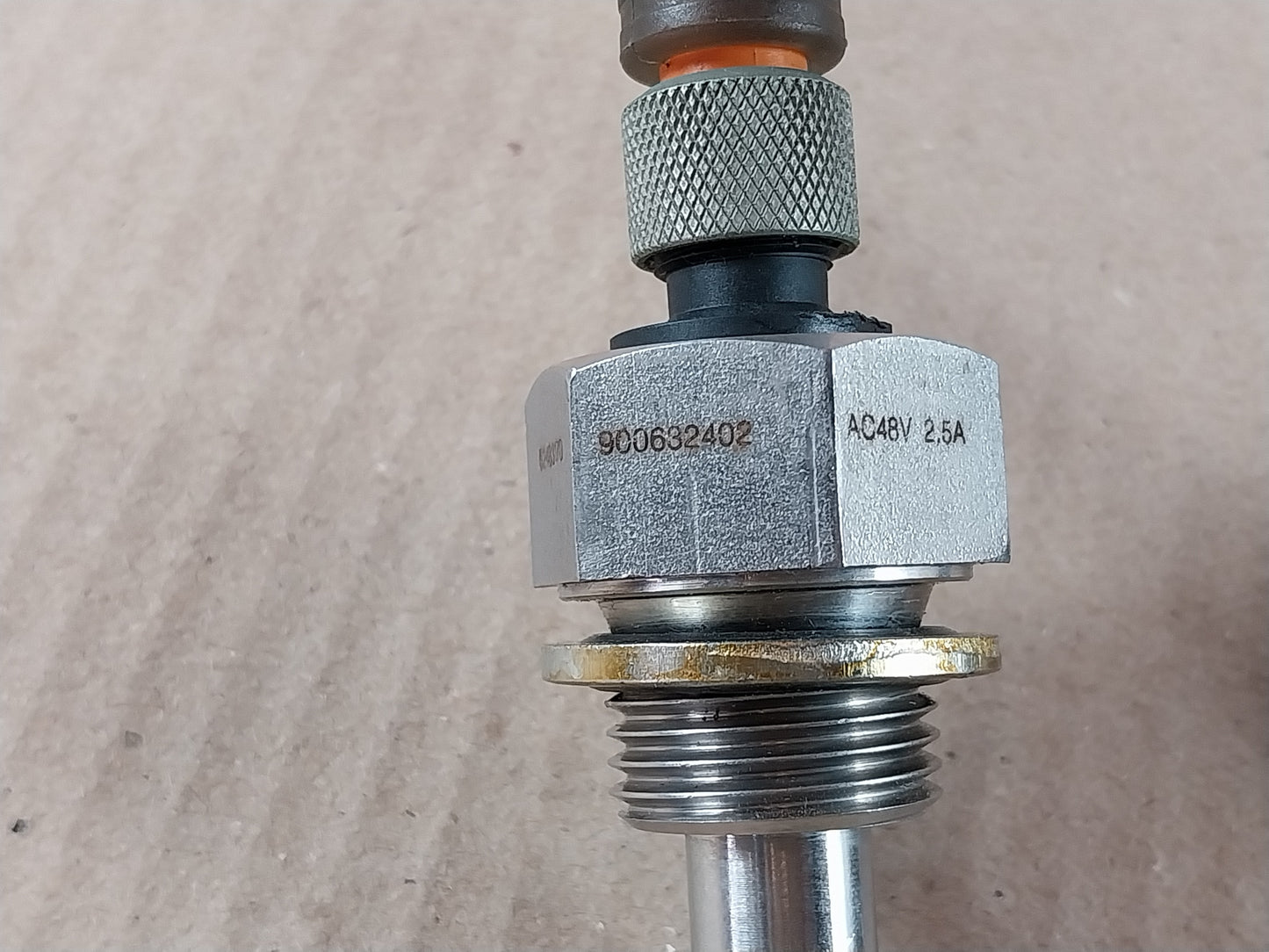 ALFA LAVAL 900632402 TEMPERATURE SWITCH 1.3 METER AC48V 2.5A