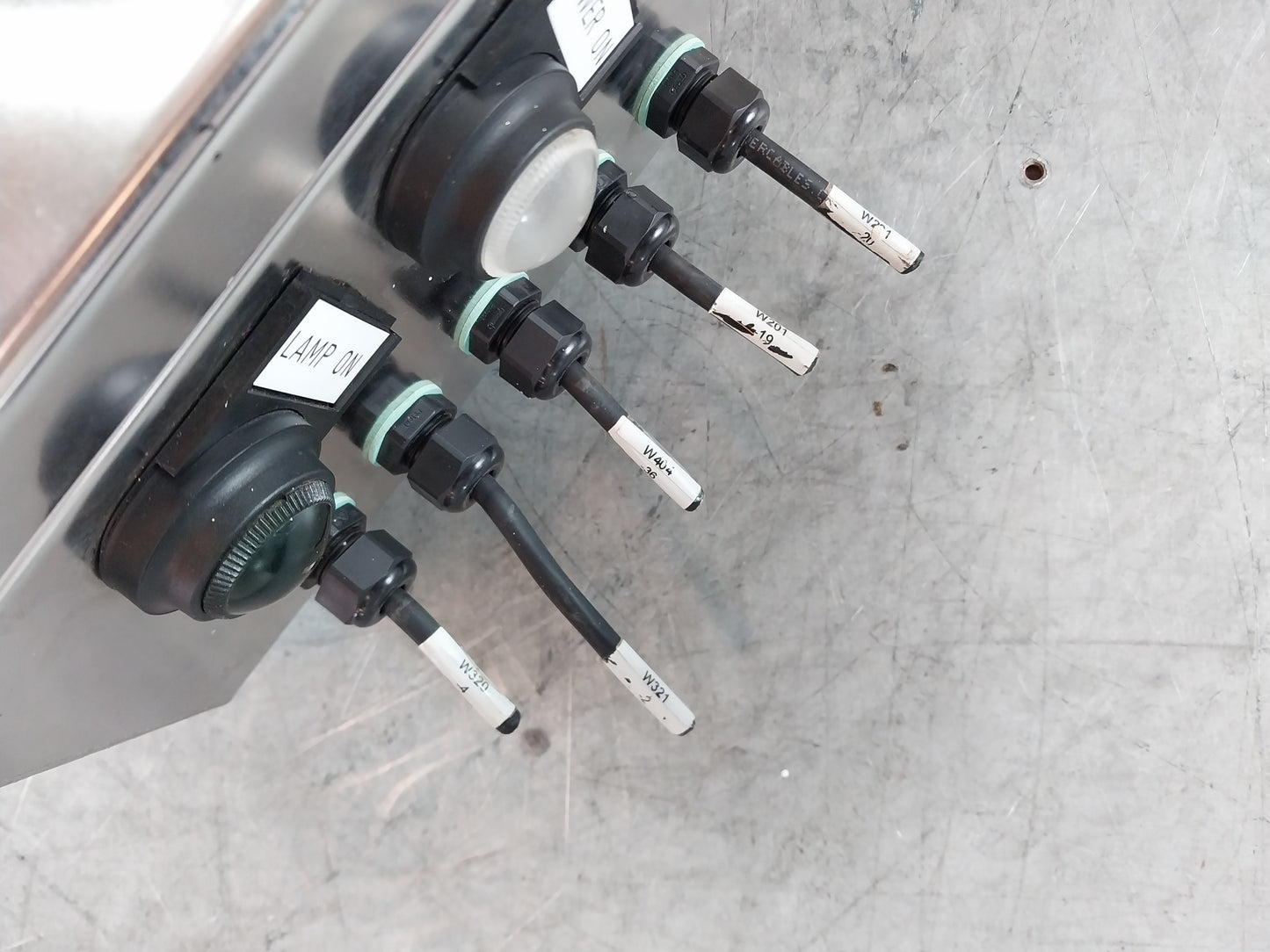 ALFA LAVAL COOPER CROUSE-HINDS XCL CONTROL PANEL ENCLOSURE 690V 6mm2