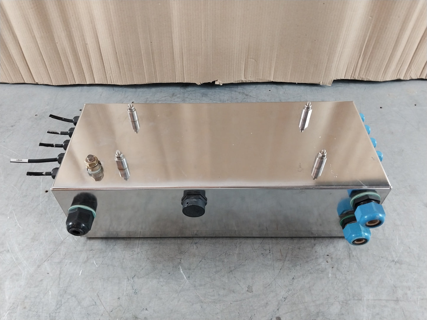 ALFA LAVAL COOPER CROUSE-HINDS XCL CONTROL PANEL ENCLOSURE 690V 6mm2