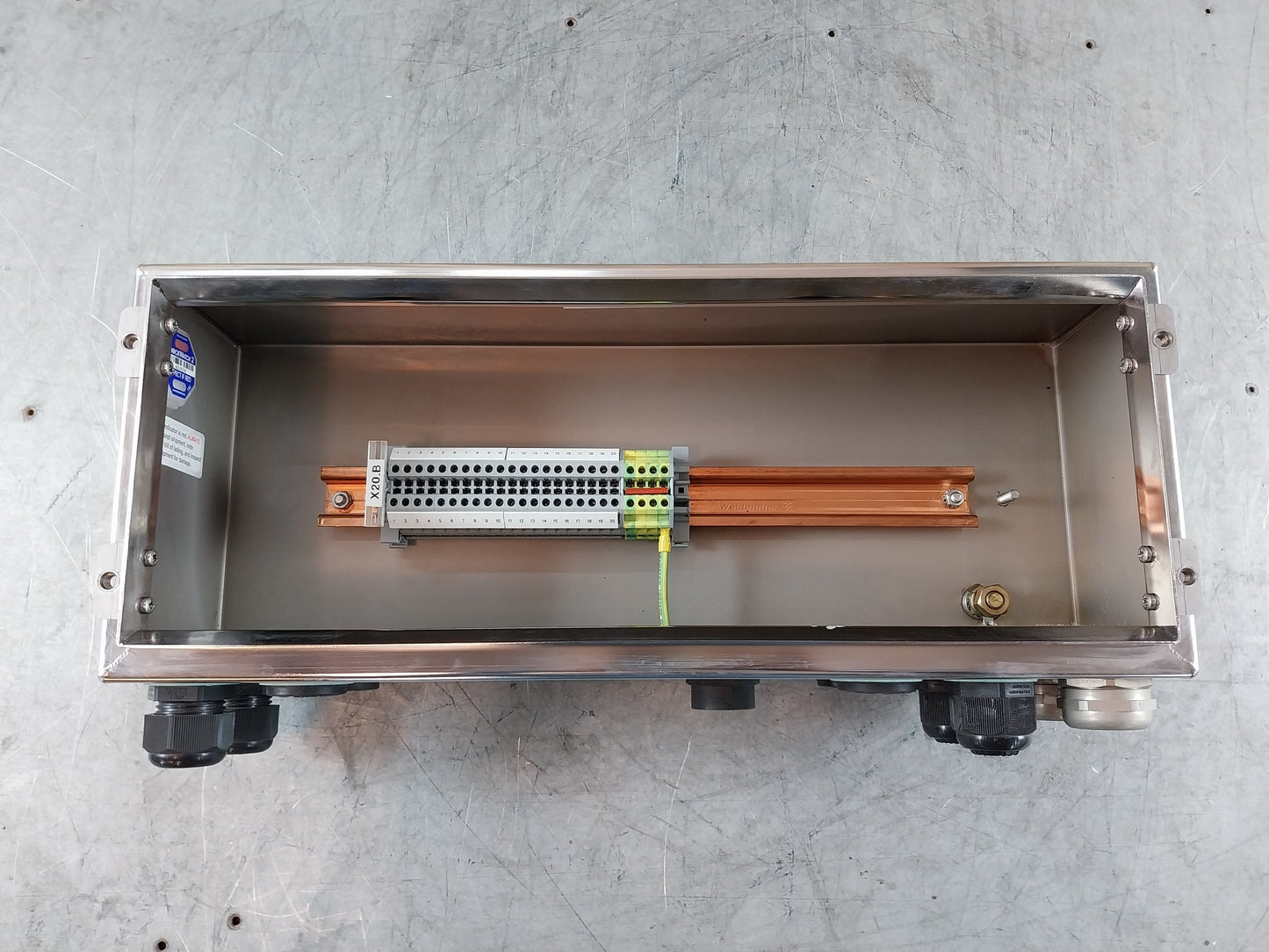 ALFA LAVAL COOPER CROUSE-HINDS XCL CONTROL PANEL ENCLOSURE IP66 690V 6mm2