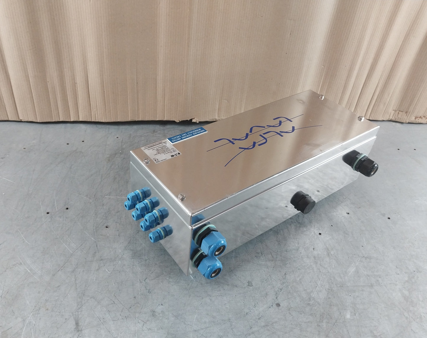 ALFA LAVAL EATON XCL EXPLOSION PROOF ENCLOSURE BOX 690V 6mm2