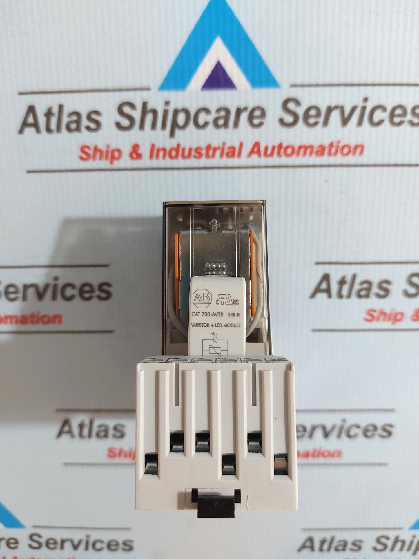 ALLEN-BRADLEY 700-HAX3A2 SER.D GENERAL PURPOSE RELAY 240VAC 6A