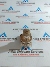 ALLEN-BRADLEY 800T-H33A NON-ILLUMINATED SELECTOR SWITCH
