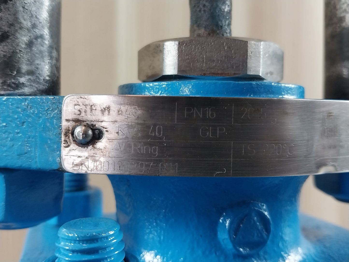 ARI-ARMATUREN STEVI 440 CONTROL VALVE ACTUATOR W/ELECTRO-PNEUMATIC POSITIONER