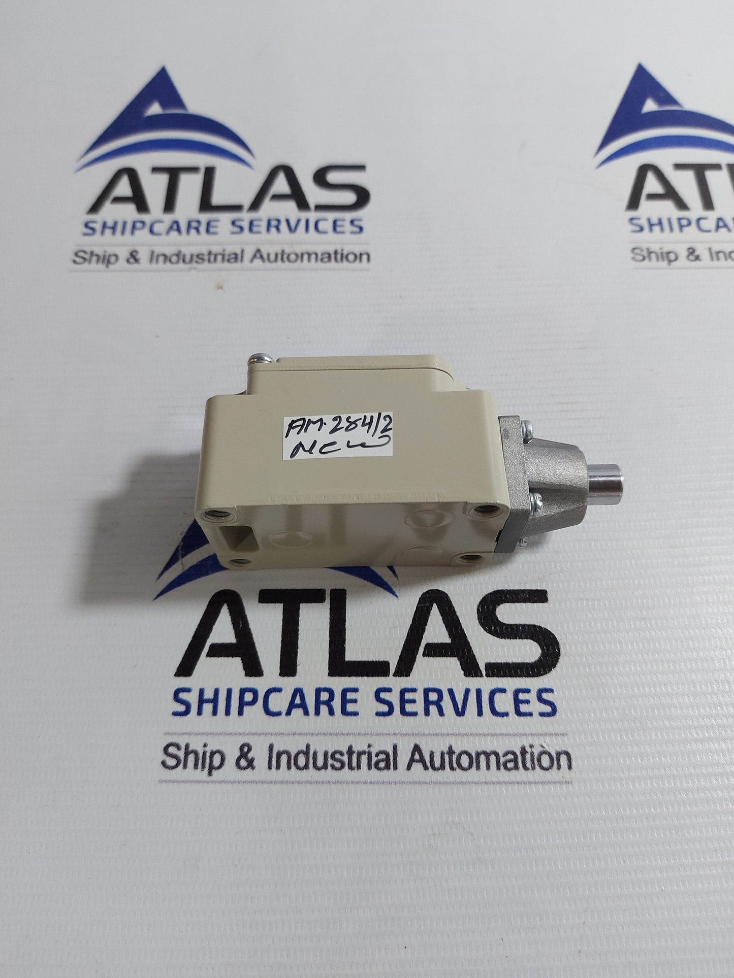 AZBIL 2LS1-J LIMIT SWITCH 3A-240VAC