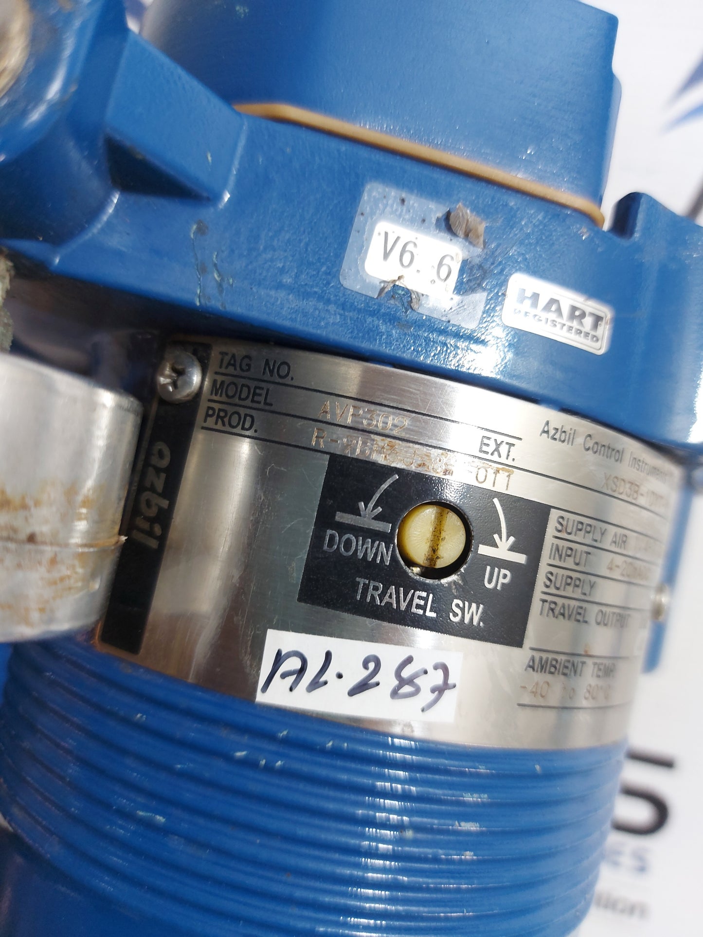 AZBIL AVP302 XSD3B-1DYT-X SMART VALVE POSITIONER