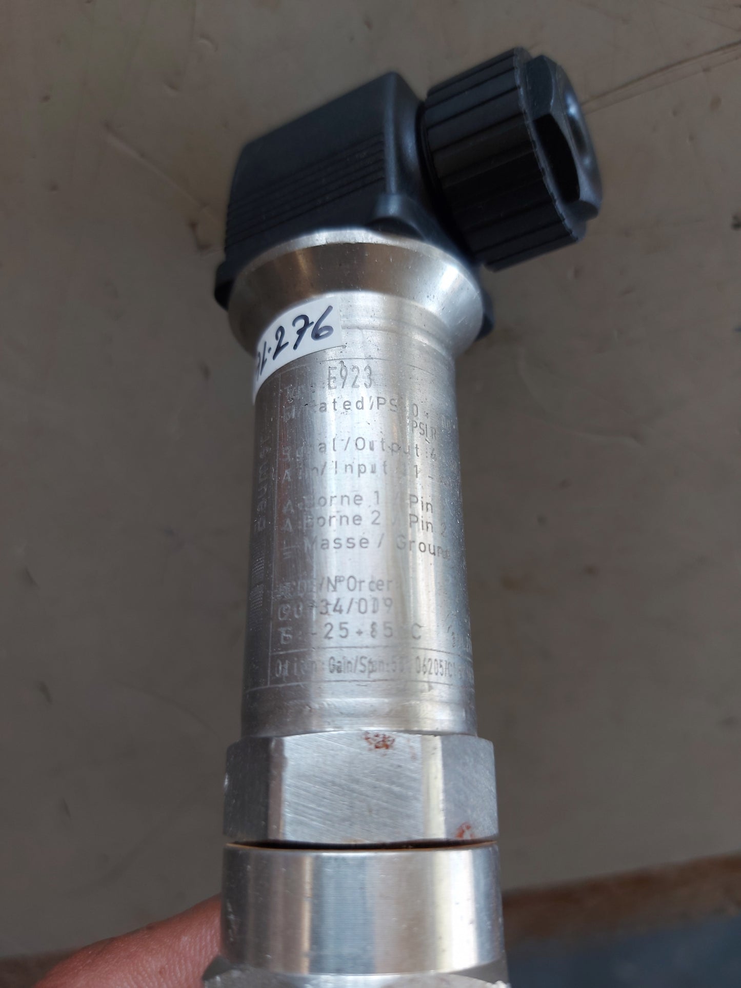 BAUMER E923 FLUSH DIAPHRAGM PRESSURE TRANSMITTER 100 Psi 4-20mA