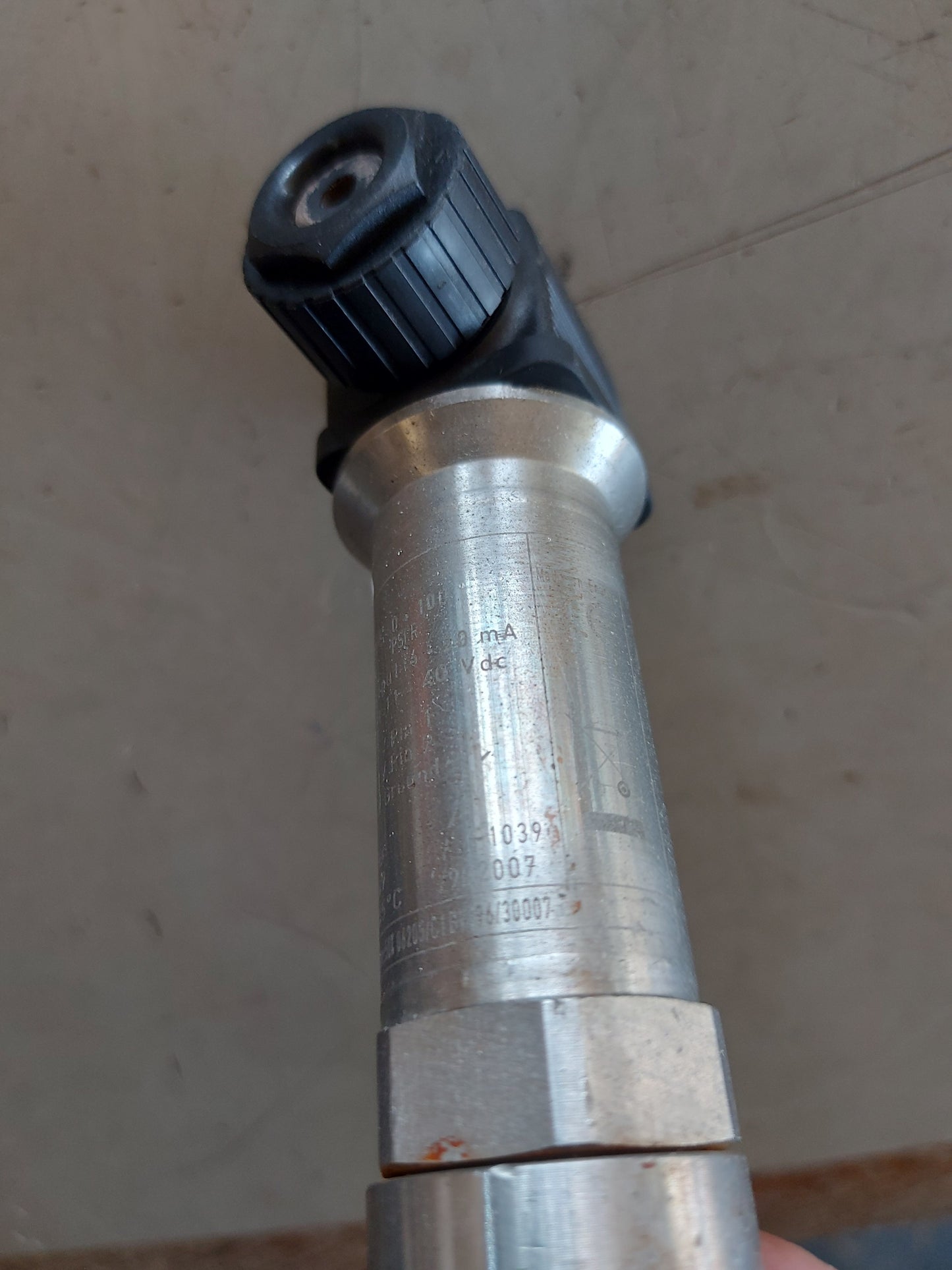 BAUMER E923 FLUSH DIAPHRAGM PRESSURE TRANSMITTER 100 Psi 4-20mA