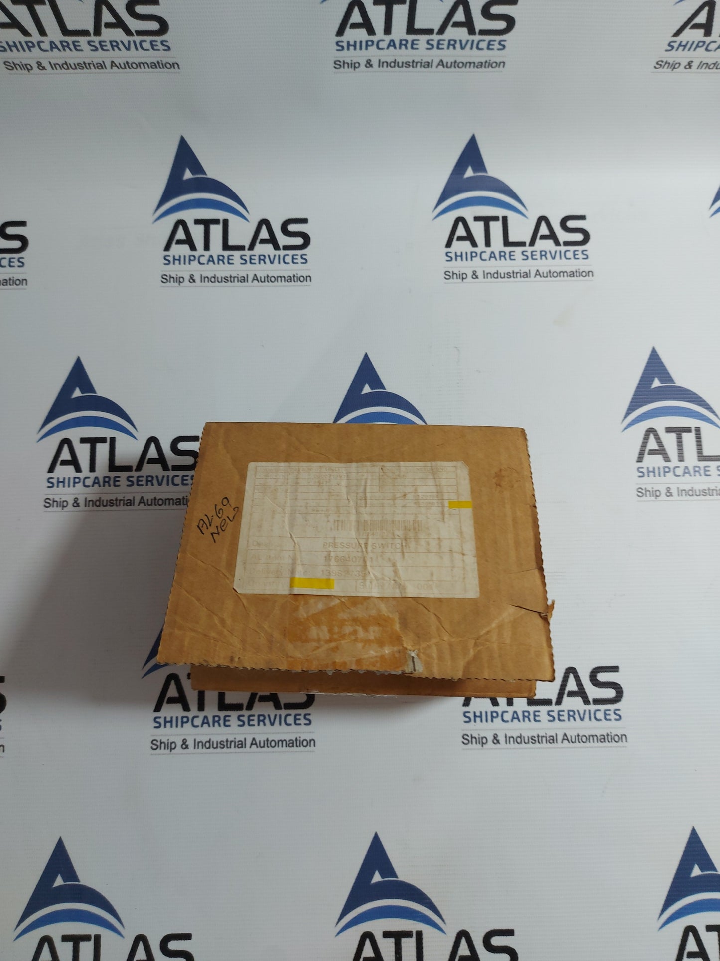 BETA B2-P504H-BXB-P2-BG-X1 PRESSURE SWITCH 0.3-3.8 BAR