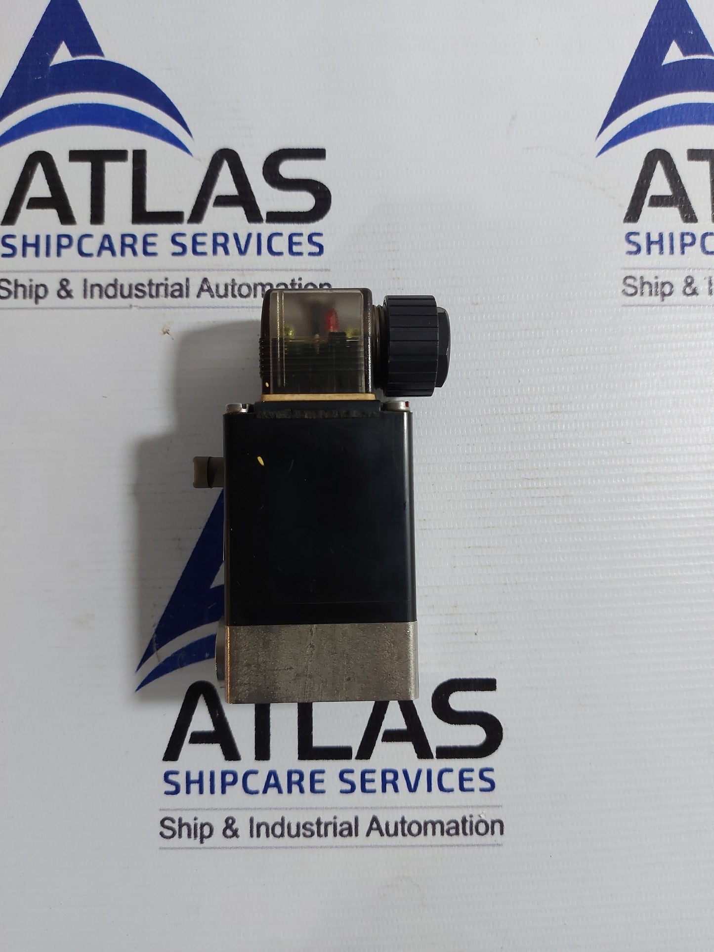 BURKERT 0330 F 3,0 FPM VA SOLENOID VALVE