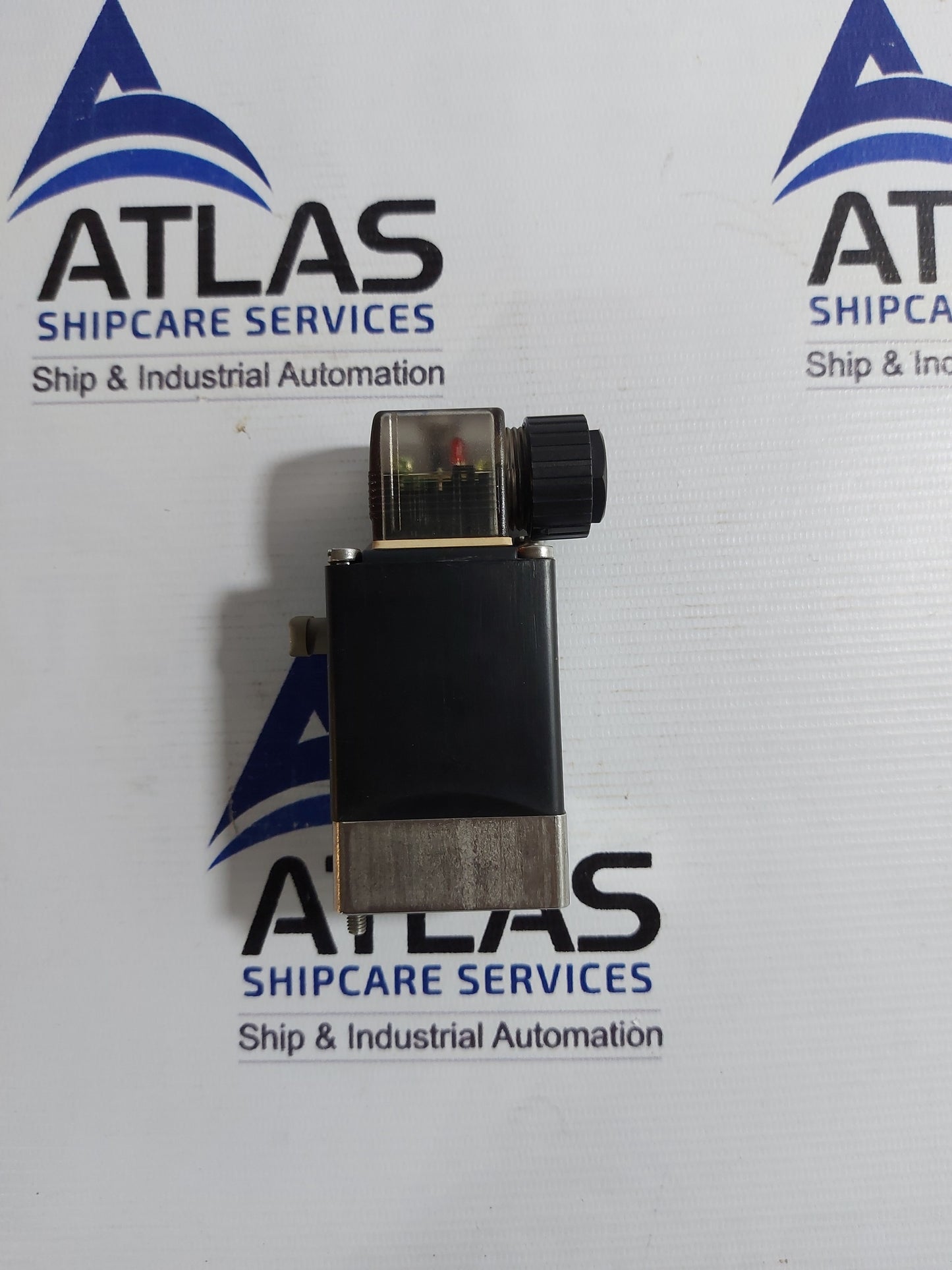 BURKERT 0331 F 3,0 FPM VA SOLENOID VALVE
