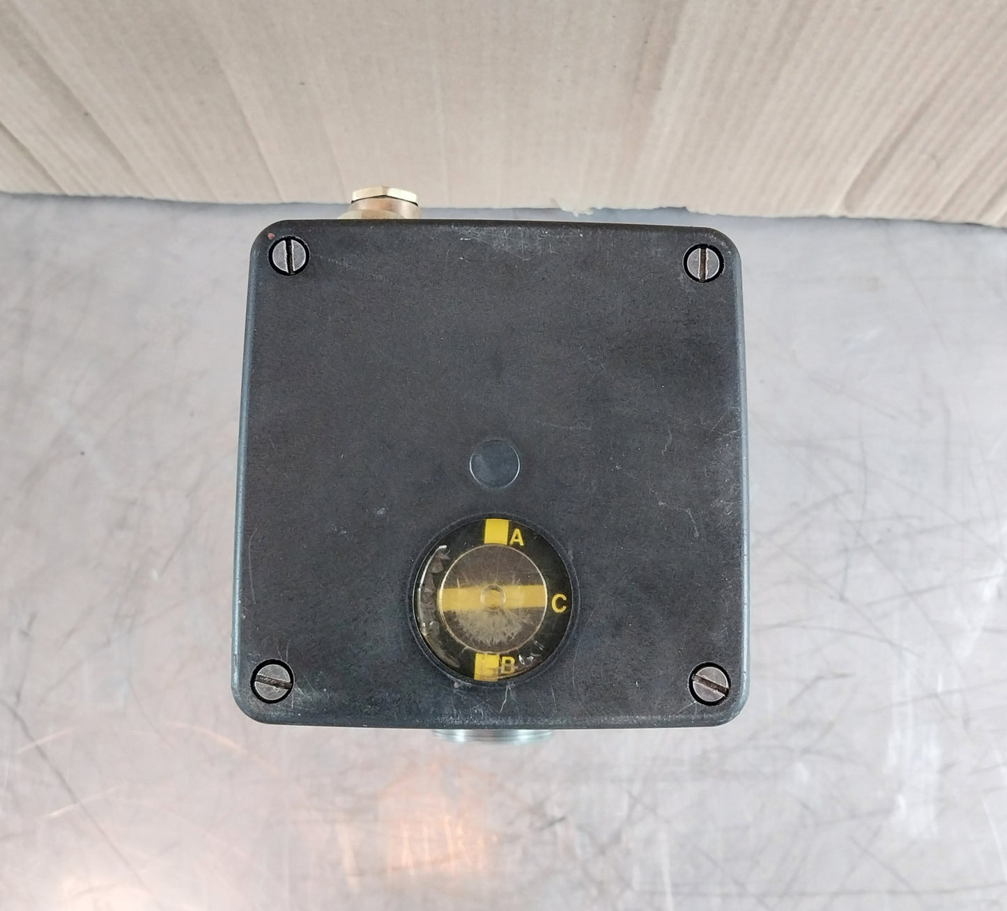 BURKERT 3001-0-B-0-A 000 25Nm 7s/90' 110V 50Hz
