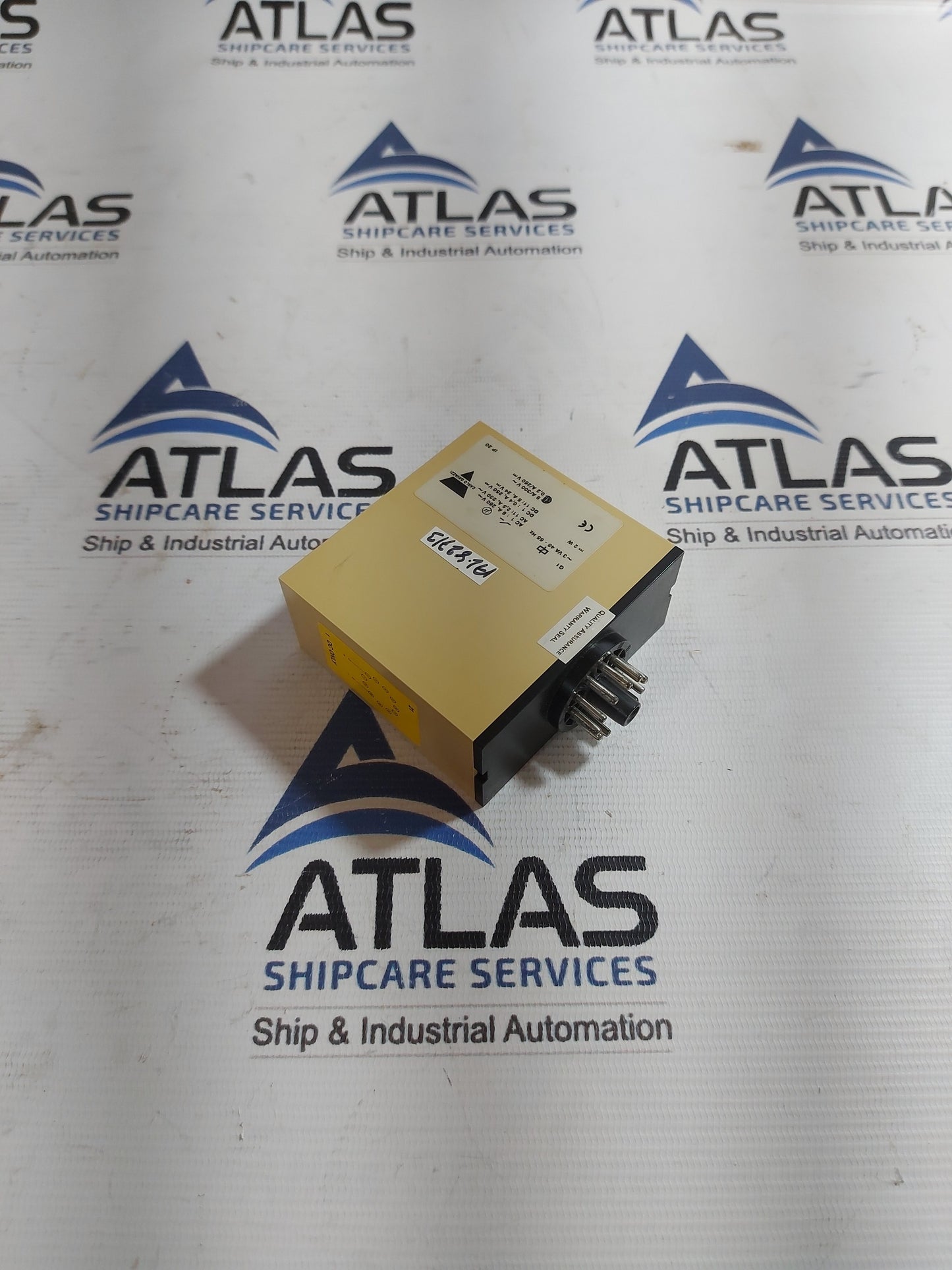CARLO GAVAZZI S 110 166 724 COMBI TIMER
