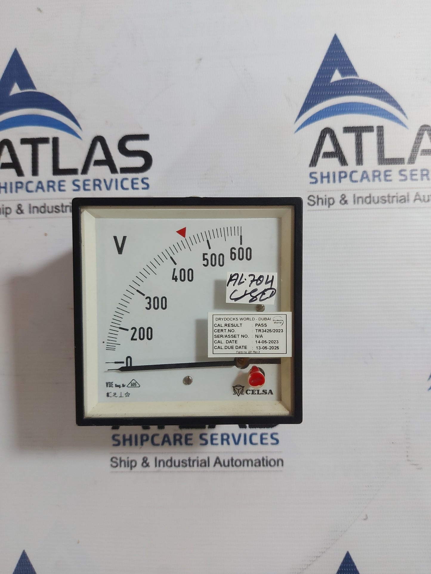 CELSA ANALOG VOLTMETER PANEL METER 0-600V