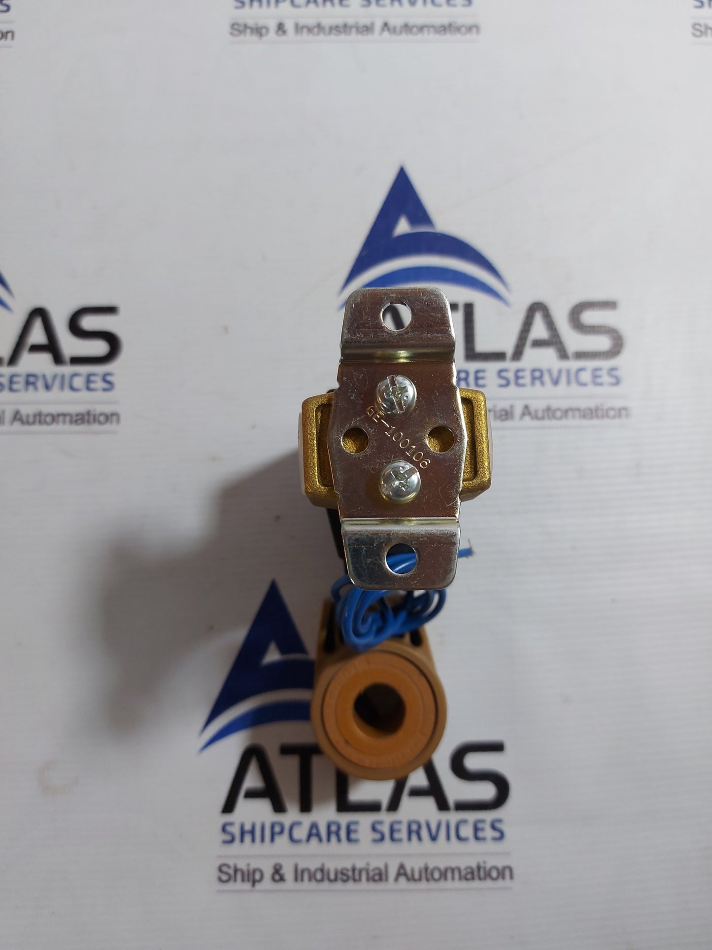 CKD AB42-03-6-000B-AC110V SOLENOID VALVE