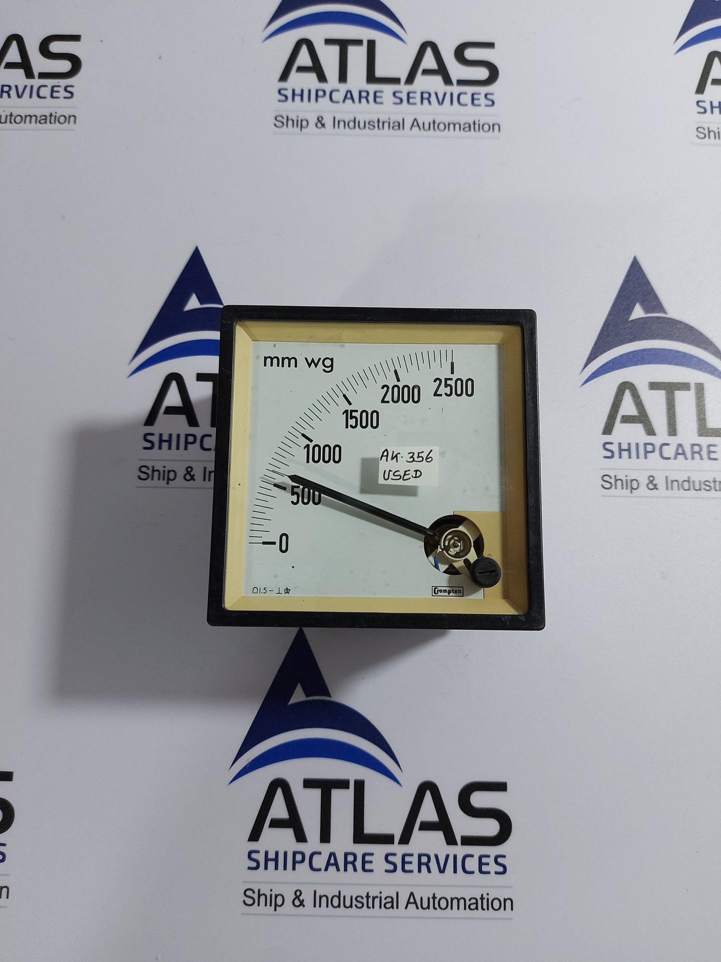 CROMPTON 0-2500 mmwg ANALOG PANEL METER