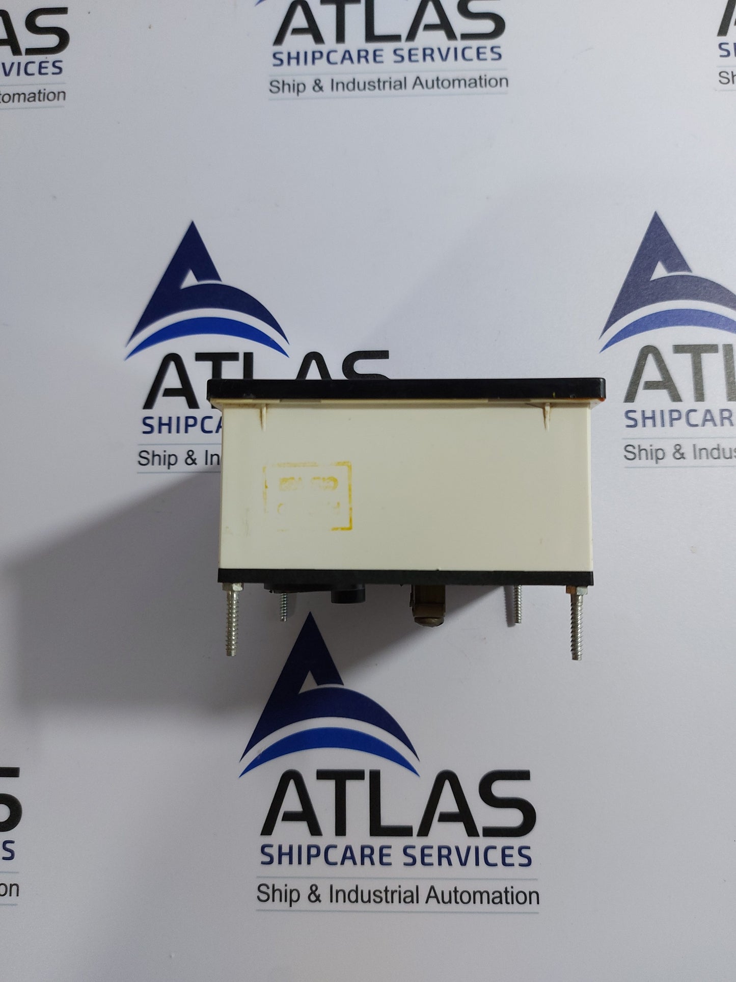 CROMPTON 0-2500 mmwg ANALOG PANEL METER