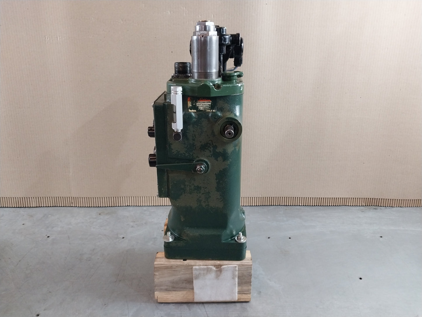 EGS UG8D 8522-447 UG GOVERNOR 500-1200 RPM