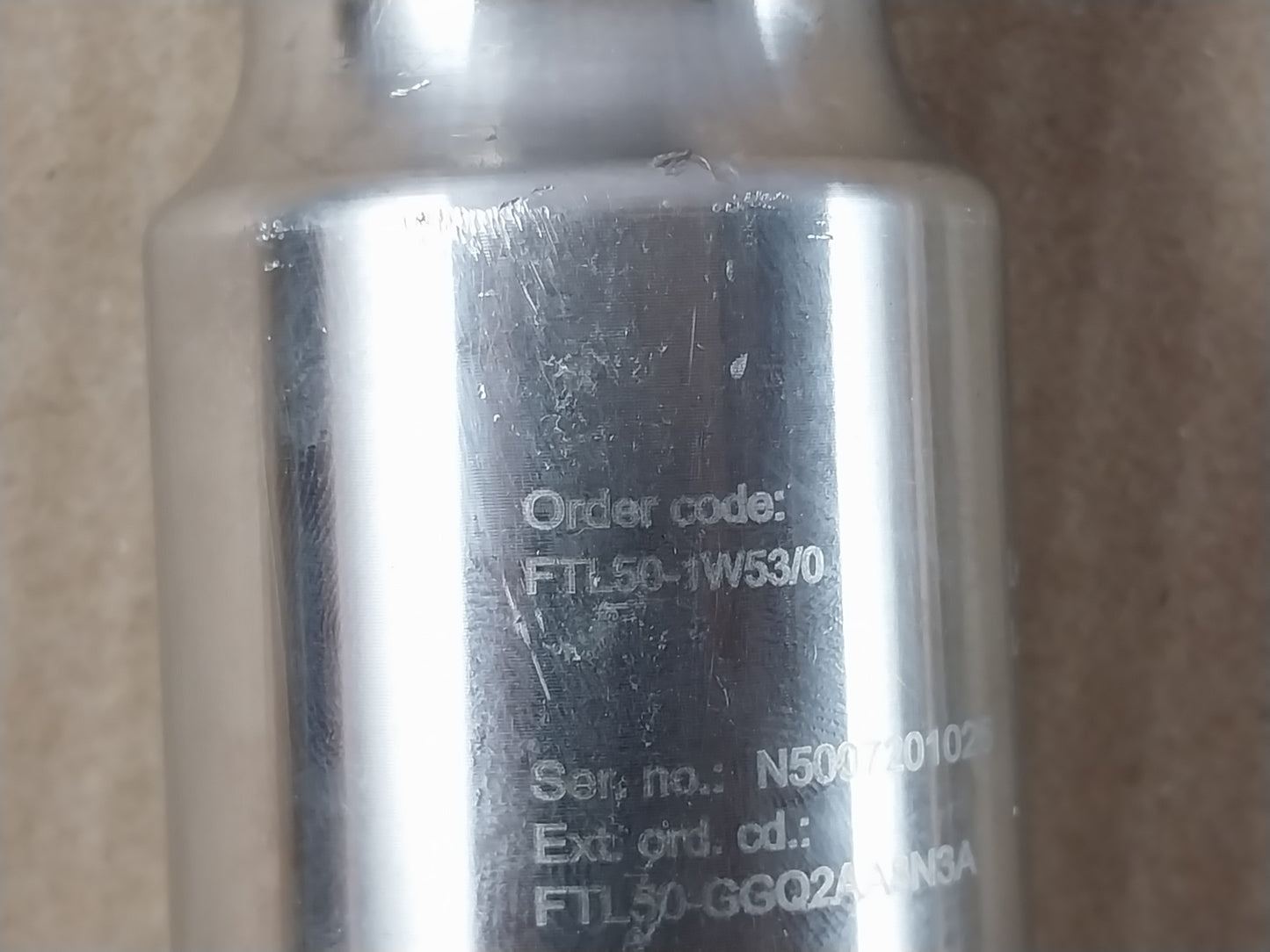 ENDRESS+HAUSER FTL50-GGQ2AA8N3A VIBRONIC POINT LEVEL DETECTOR 1.7 METER 64 BAR