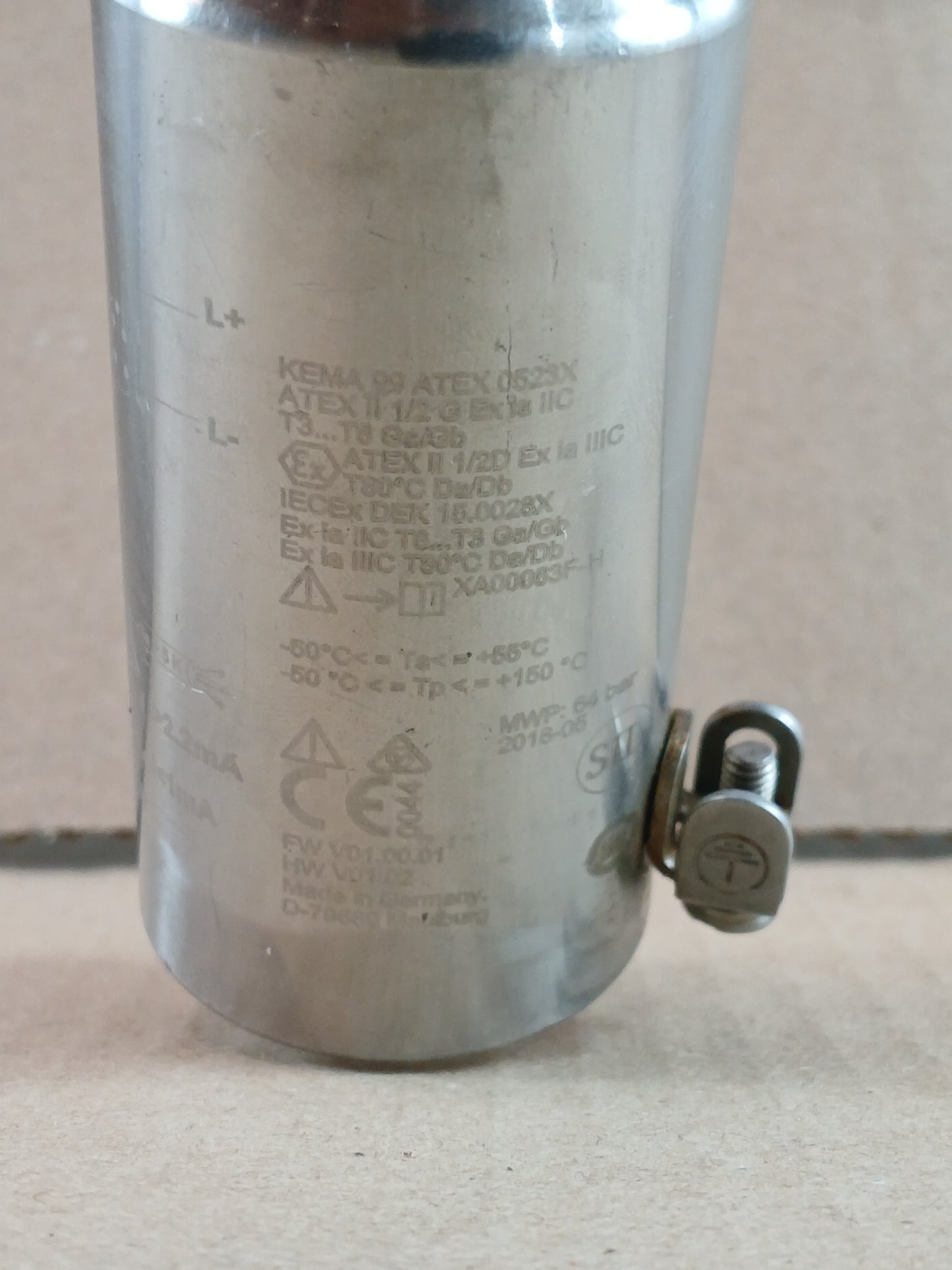 ENDRESS+HAUSER LIQUIPHANT SERIES G3/4 316L VIBRONIC SWITCH LEVEL SENSOR