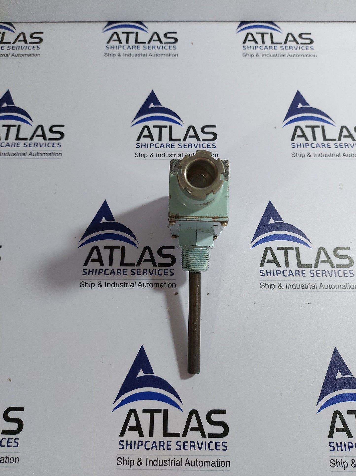 FENWAL CONTROLS 23110 70'C TEMPERATURE CONTROLLER 5A 125-250VAC